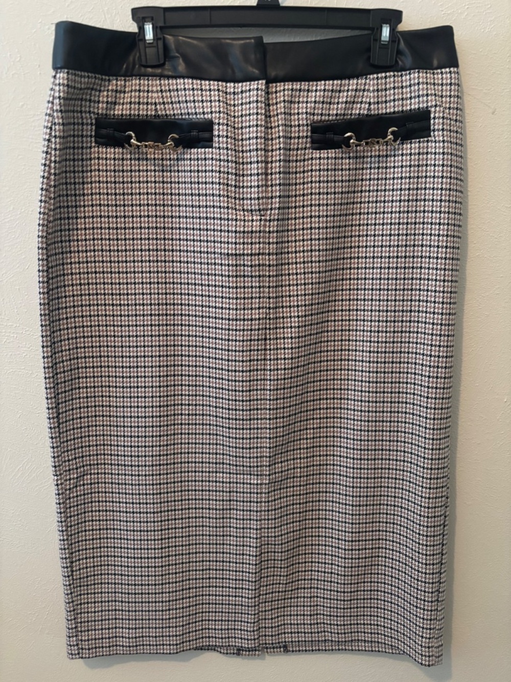 JM Sportswear by John Meyer Multi-Color Design Skirt with Leather - Size 16